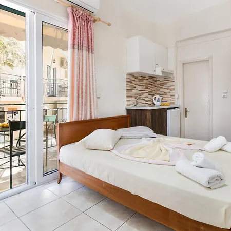 Apartament Club - 1 *