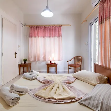 Club - 1 Apartment